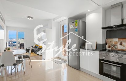 Resale - Apartamento - Orihuela-Costa - Playa Flamenca