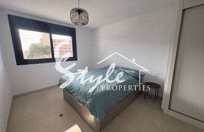 Resale - Apartamento - Torrevieja - Punta Prima