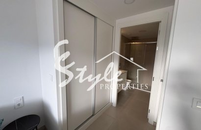 Resale - Apartamento - Torrevieja - Punta Prima