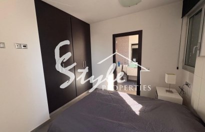 Resale - Apartamento - Torrevieja - La Mata
