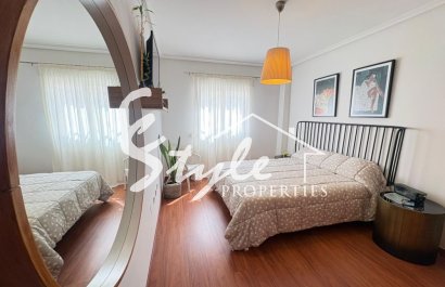 Resale - Apartamento - La Zenia