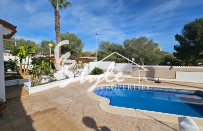 Resale - Villa - Campoamor