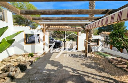 Resale - Villa - Campoamor