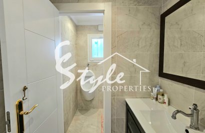 Resale - Villa - Campoamor