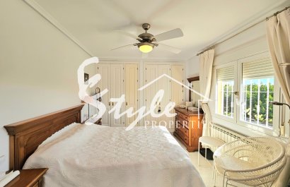 Resale - Villa - Campoamor