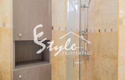 Resale - Apartamento - La Zenia