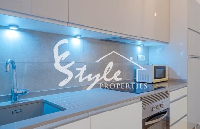 Resale - Apartamento - La Zenia