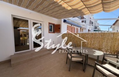 Полностью обновлённый дуплекс в Nueva Torrevieja — рядом с морем. Коста Бланка, Испания. ID2781