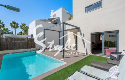 Вторичное жилье - Вилла - Сьюдад Кесада