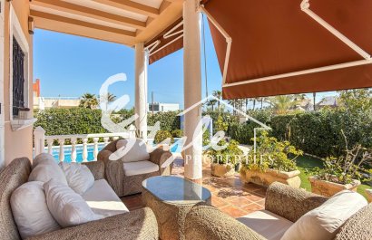 Resale - Villa - Torrevieja - Torrelamata - La Mata