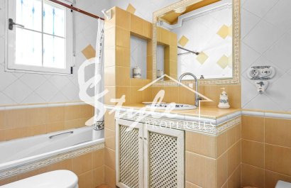 Resale - Villa - Torrevieja - Torrelamata - La Mata