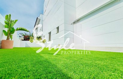 Resale - Adosado - Torrevieja - La Veleta