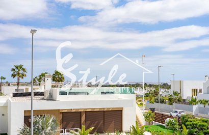 Resale - Semi-Detached Villa - Vistabella Golf