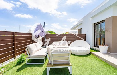 Resale - Semi-Detached Villa - Vistabella Golf