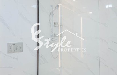 Resale - Semi-Detached Villa - Vistabella Golf