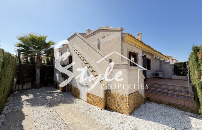 Вторичное жилье - Apartamento - Villamartin, Orihuela Costa - Вилламартин