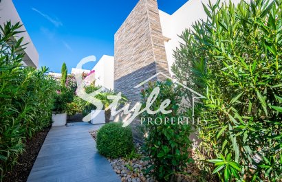 Resale - Villa - Algorfa (montemar) - La Finca Golf Resort