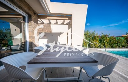 Resale - Villa - Algorfa (montemar) - La Finca Golf Resort