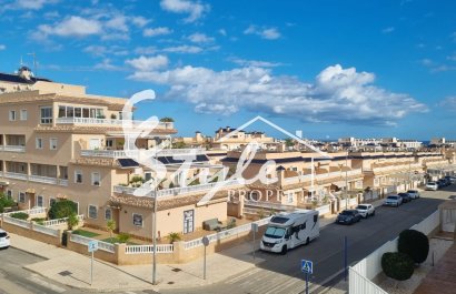 Resale - Villa - Orihuela-Costa - Los Dolses