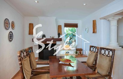 Resale - Villa - Port d'Andratx - Andratx