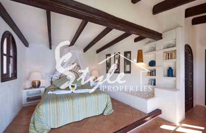 Resale - Villa - Port d'Andratx - Andratx