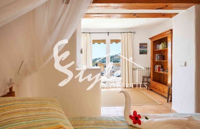 Resale - Villa - Port d'Andratx - Andratx