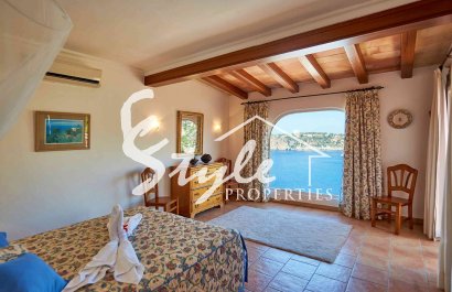 Resale - Villa - Port d'Andratx - Andratx