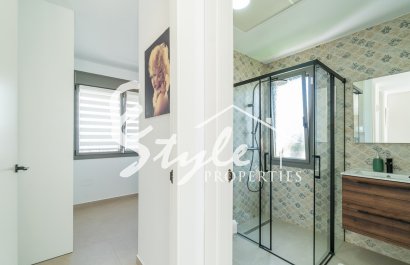 Resale - Villa - Villamartin, Orihuela Costa - Villamartin Golf