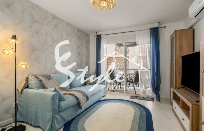 Resale - Apartamento - Torrevieja - Playa de el cura