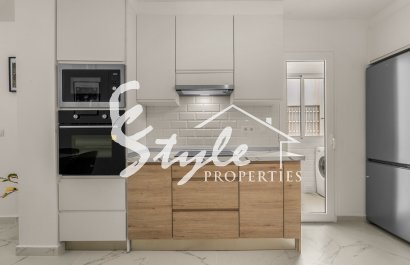 Resale - Apartamento - Torrevieja - Playa de el cura