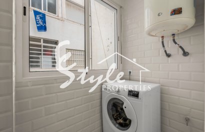 Resale - Apartamento - Torrevieja - Playa de el cura