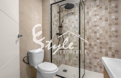 Resale - Apartamento - Torrevieja - Playa de el cura