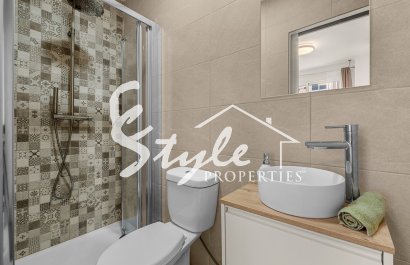 Resale - Apartamento - Torrevieja - Playa de el cura