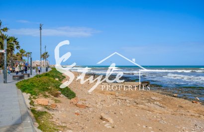 Resale - Apartamento - Torrevieja - Playa de el cura