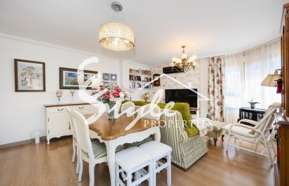 Penthouse in Torrevieja Town Centre with Private Solarium & Sea Views. Costa Blanca, Spain. ID2786