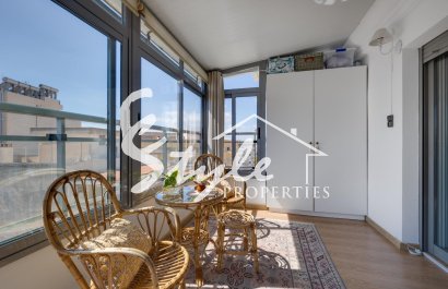 Penthouse in Torrevieja Town Centre with Private Solarium & Sea Views. Costa Blanca, Spain. ID2786