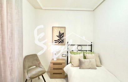 Resale - Apartamento - Torrevieja