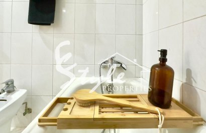 Resale - Apartamento - Torrevieja