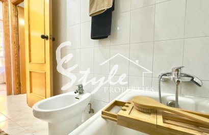 Resale - Apartamento - Torrevieja