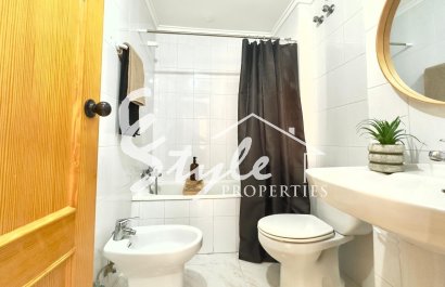 Resale - Apartamento - Torrevieja