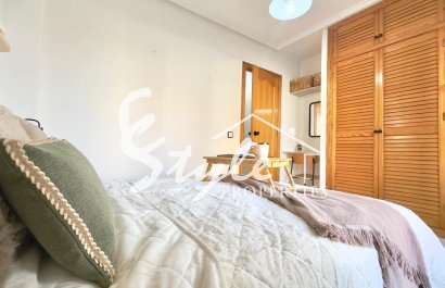 Resale - Apartamento - Torrevieja