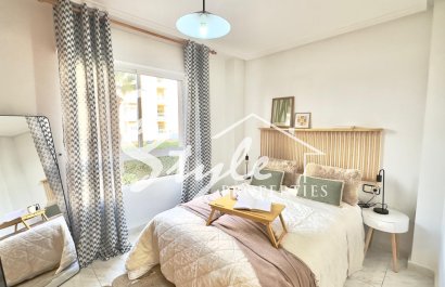 Resale - Apartamento - Torrevieja