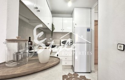 Resale - Apartamento - Torrevieja