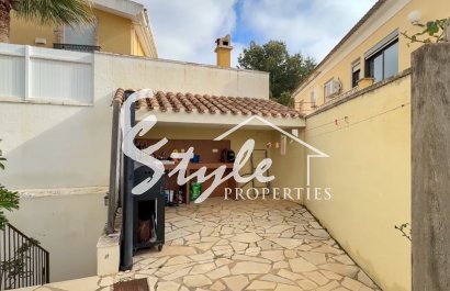Resale - Villa - Campoamor