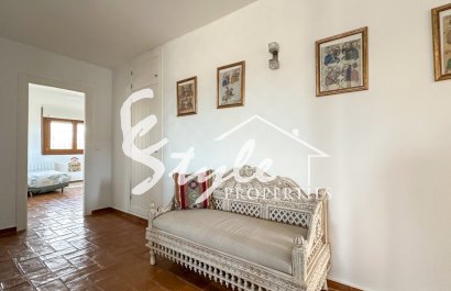 Resale - Villa - Campoamor