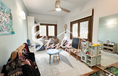 Resale - Villa - Campoamor