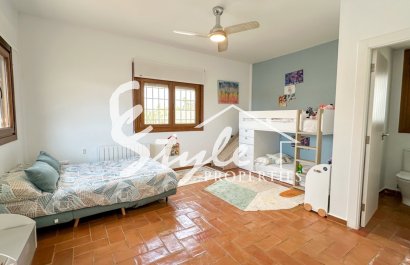 Resale - Villa - Campoamor