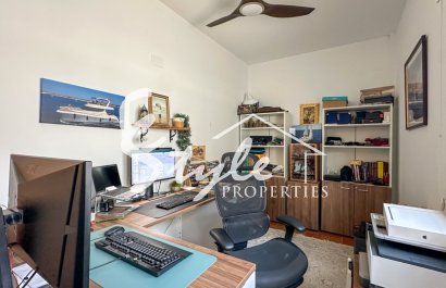 Resale - Villa - Campoamor