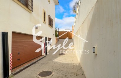 Resale - Villa - Campoamor