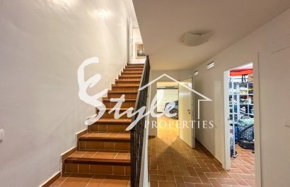 Resale - Villa - Campoamor